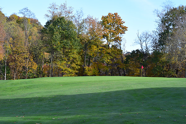 Course Details Mountaineer #39 s Woodview Golf Course Course Details Mountaineer #39 s Woodview Golf Course